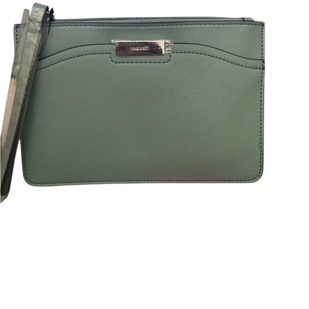 Nine West‎ Canbury Wristlet Pale Aqua